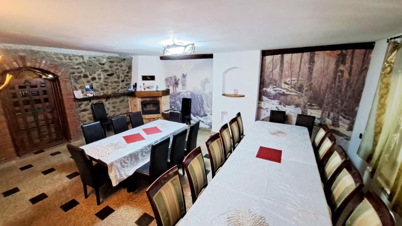 Hanul Vanatorului Gureni Bagian luar foto