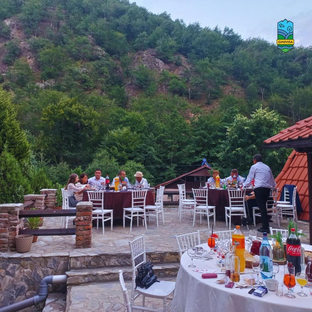 Hanul Vanatorului Gureni Bagian luar foto